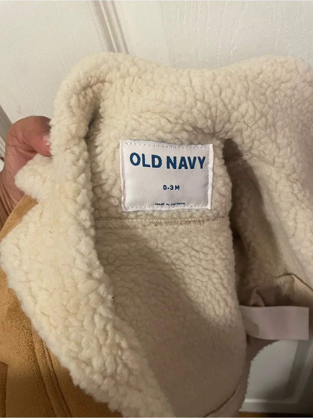 Old Navy adorable tan